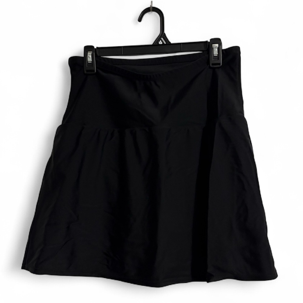 St. Johns Bay Black Pull-on Mini Swimwear Skirt with underwear